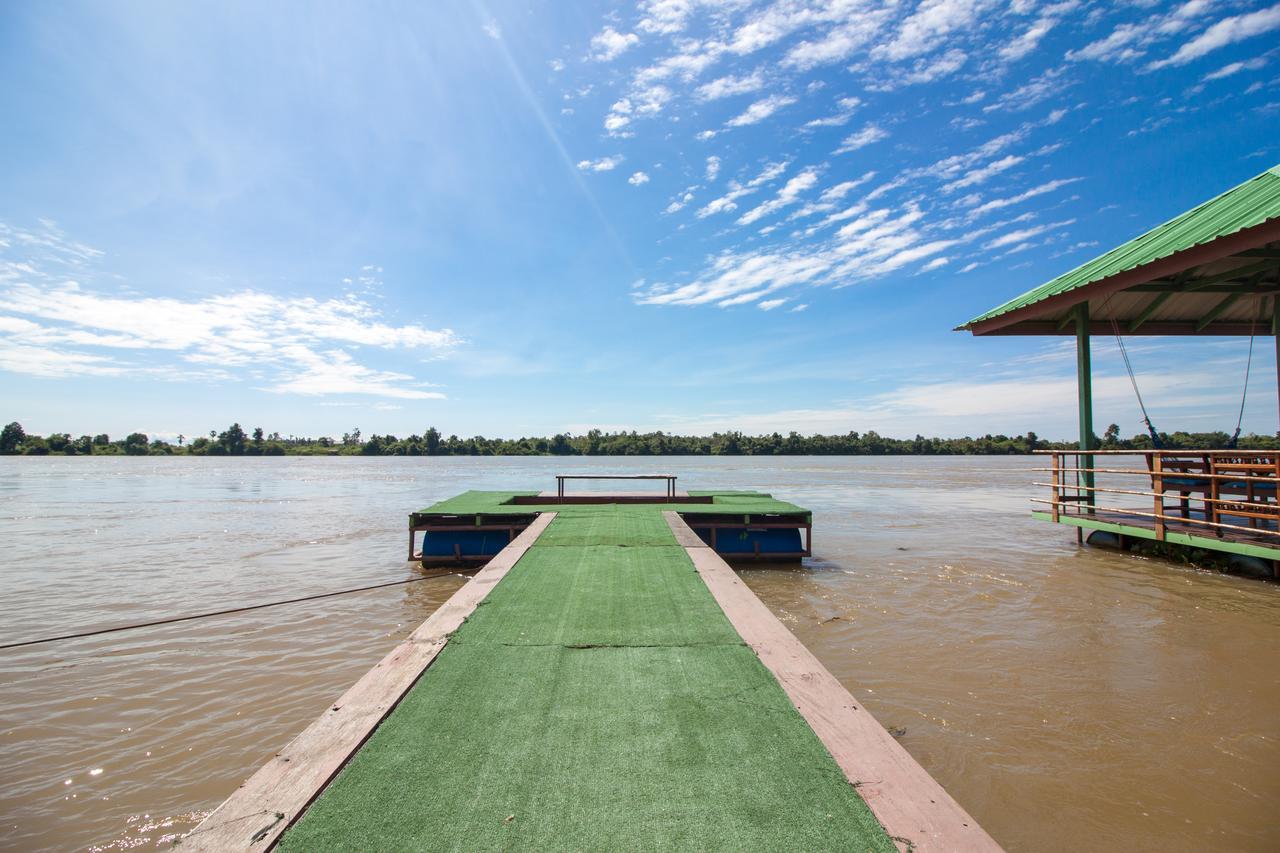 Bluemoon Riverside Phibun Mangsahan Bagian luar foto